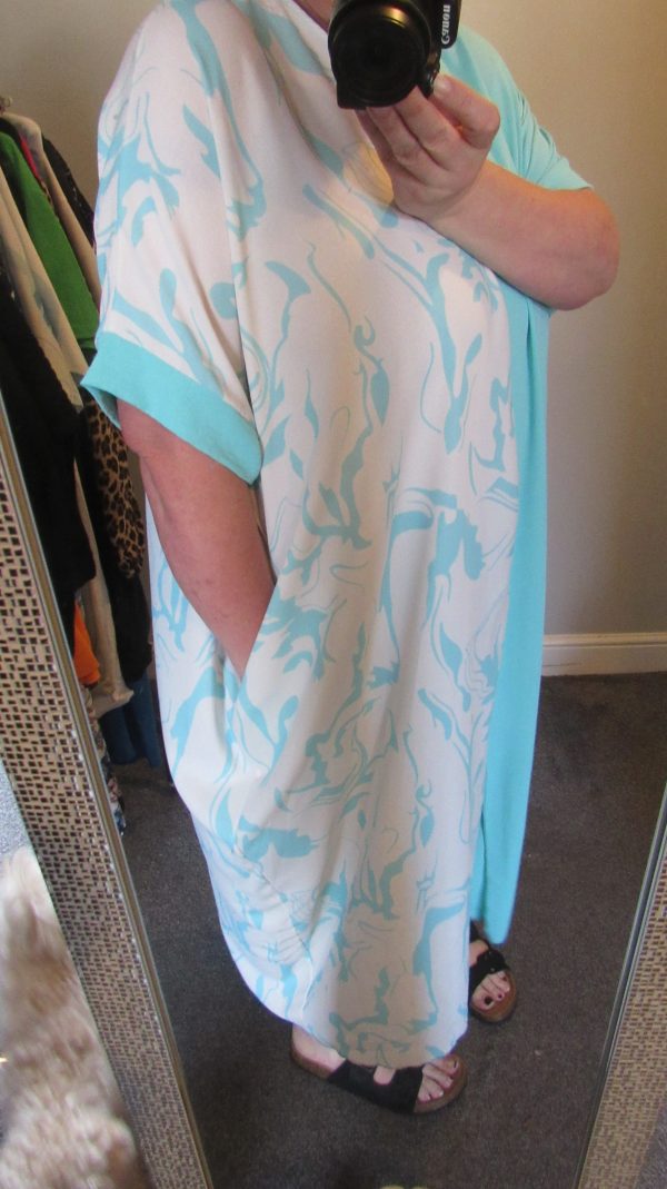 New Ladies Teal Half and Half Dress One Size fits sizes 18 20 22 24 - Image 9