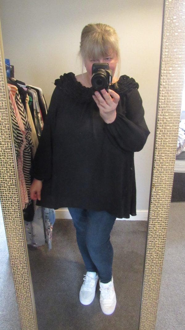 New Ladies Black Ruffle Neckline Tunic Top One Size fits sizes 18 20 22 - Image 5