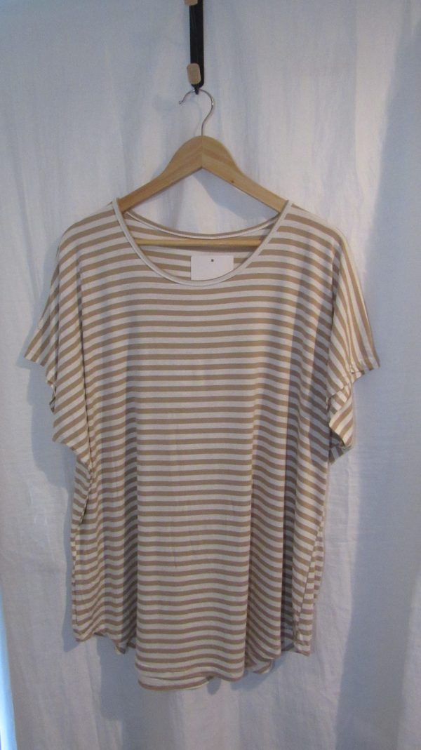 New Ladies Women’s Beige White Stripe T-shirt One Size fits sizes 16 18 20 22