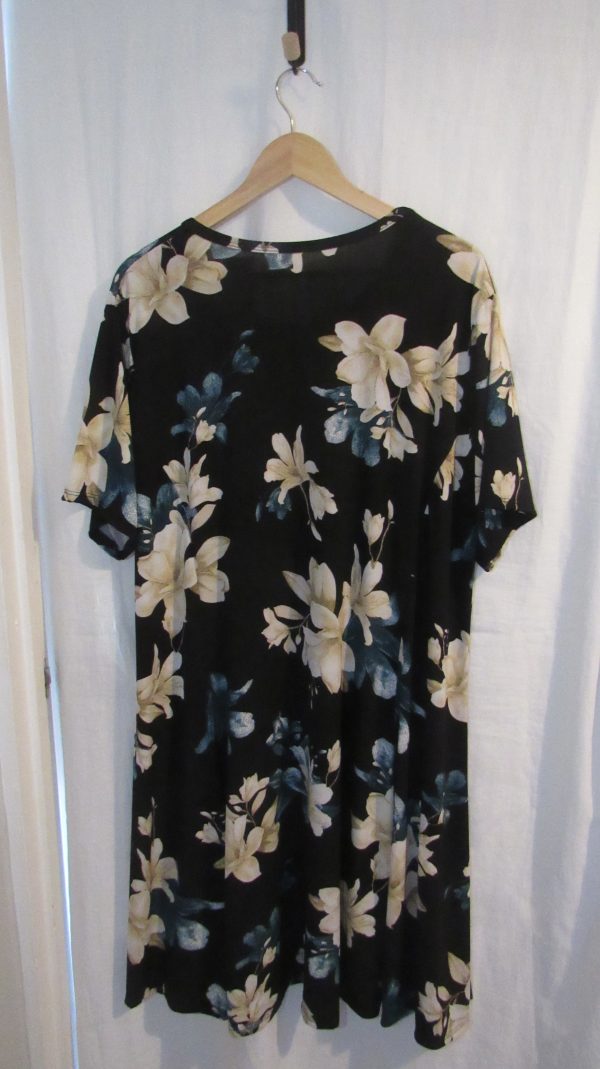 New Ladies Black Beige Flower Tunic or Dress One Size fits sizes 18 20 22 - Image 5