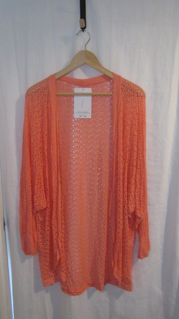 NEW Ladies Coral Lacy Open Cardigan One size fits sizes 16 18 20 22 - Image 2