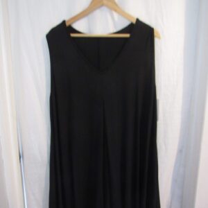 New Ladies Black Sleeveless Tunic Top One Size fits sizes 18 20 22