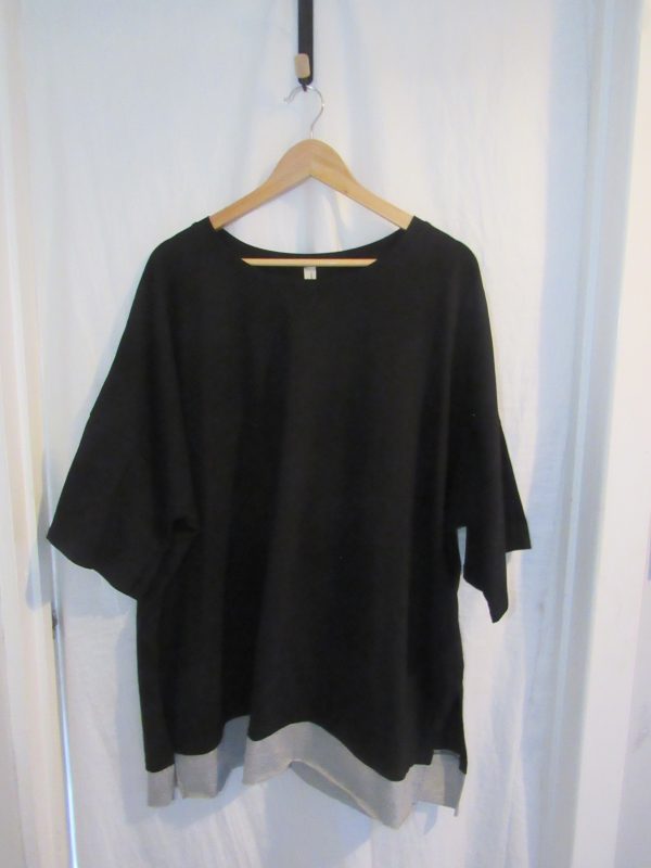 New Ladies Black edged with Grey Tunic Top One Size fits sizes 16 18 20 22