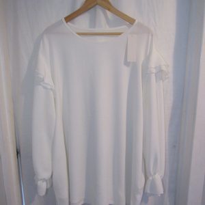Special Price New Ladies White Long Sleeve Pocket Tunic Top One Size fits sizes 18 20 22 Non Returnable