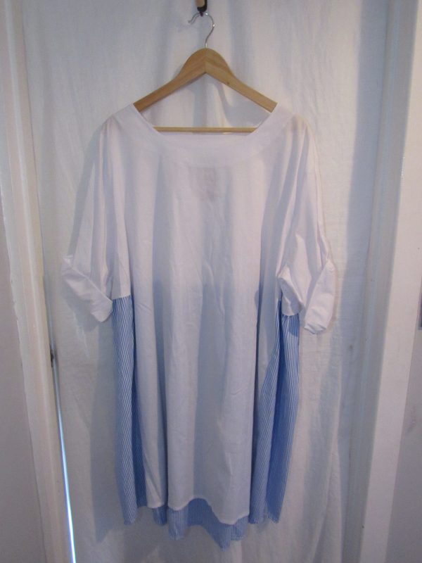 New Ladies White with Blue Stripe Tunic Top One Size Fits 16 18 20