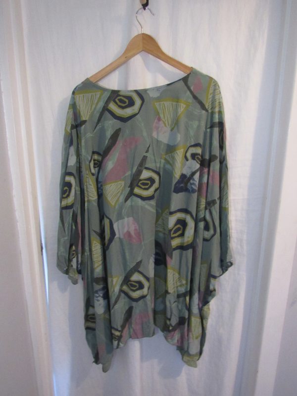 New Ladies Khaki Circle Print Tunic Top One Size fits sizes 20 22 24 26 - Image 5