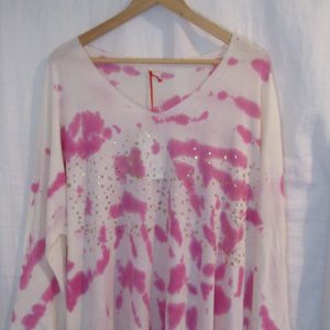 New Ladies V Neck soft lightweight jumper Cream with Pink One Size fits sizes 14 16 18 20