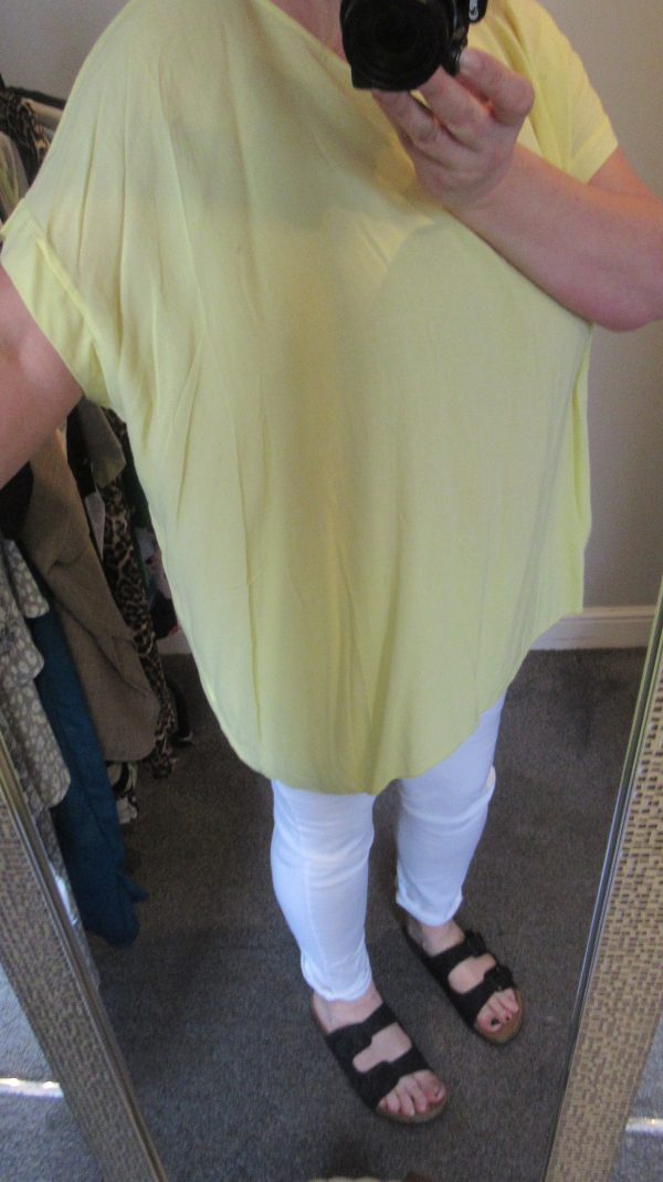 New Ladies Lemon Tunic Top One Size fits sizes 16 18 20 22 - Image 7