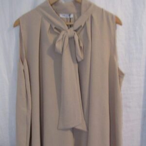 New Beige Sleeveless Pussy Bow Swing Top One Size fits sizes 16 18 20 22