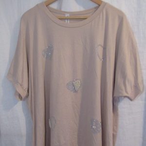 New Ladies Heart Diamante Beige T-shirt One Size fits sizes 16 18 20 22