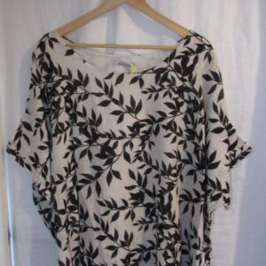 New Ladies Beige with Black Print Shorter Length Top One Size fits sizes 16 18 20 22