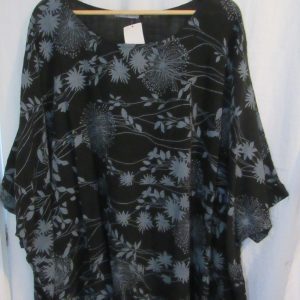 NEW Ladies Women Black Floral Lightweight Pocket Plus Size Top One size fits sizes 22 24 26 28