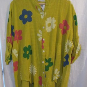 New Ladies Yellow Flower Cotton Shirt One Size fits sizes 16 18 20 22