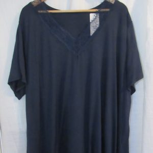 New Ladies Navy Blue V Neck Lacy Tunic Top One Size fits sizes 18 20 22