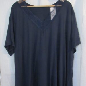 New Ladies Navy Blue V Neck Lacy Tunic Top One Size fits sizes 18 20 22