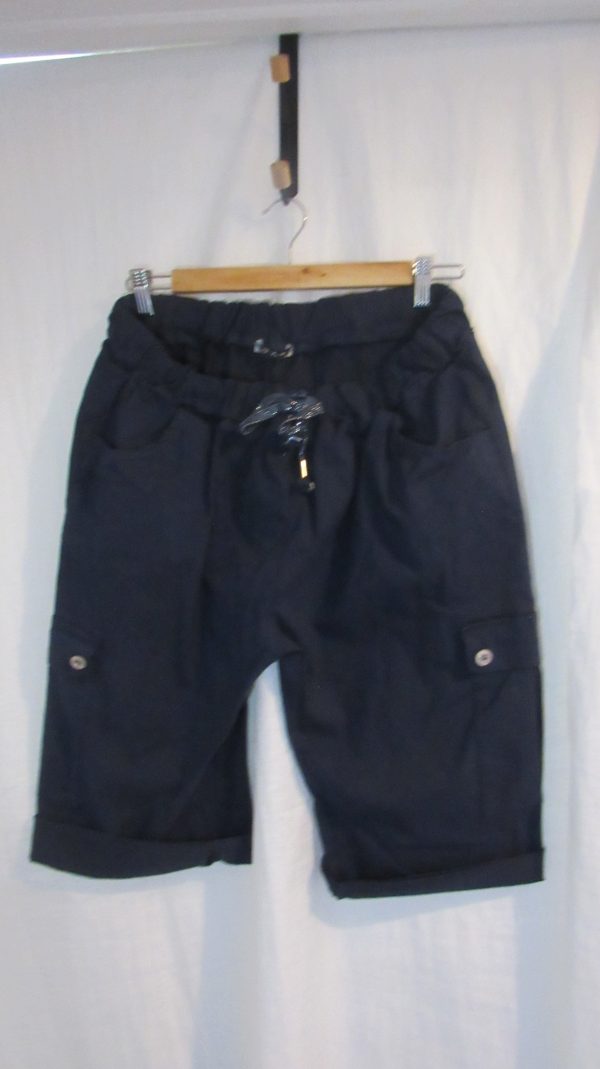 New Ladies Navy Blue CARGO Magic Shorts One Size fits sizes 18 20 22 Size 2 - Image 2