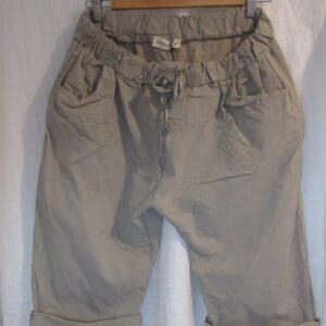 NEW Ladies Mocha Magic Shorts Plus Size One Size Fits sizes 18 20 22 Size 2