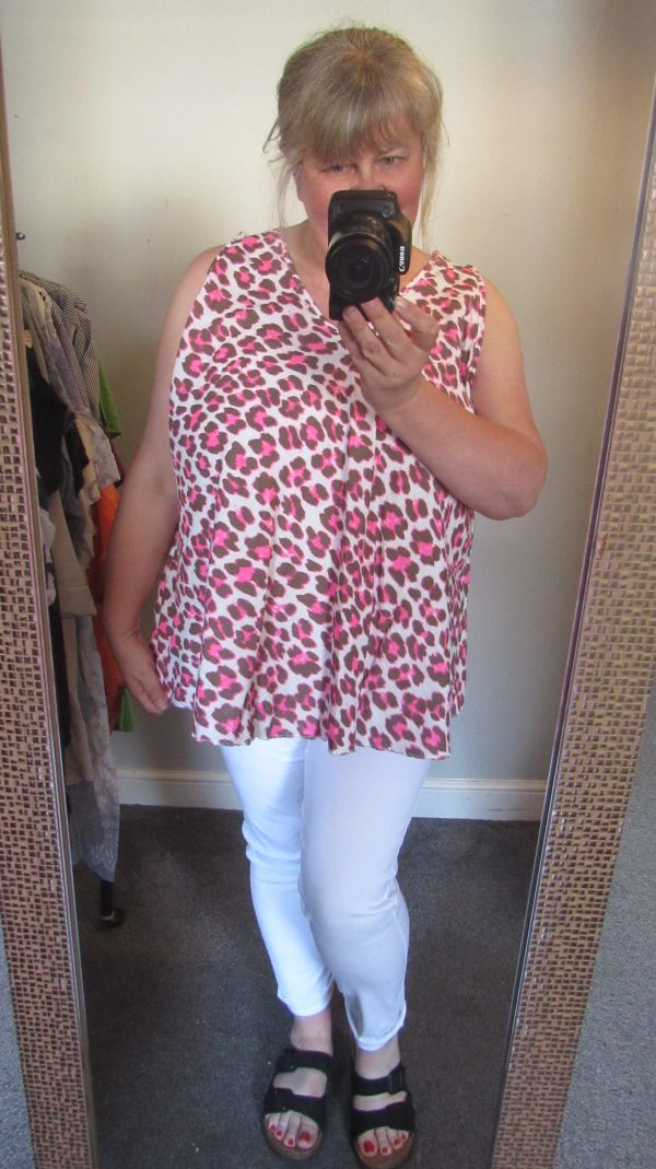 SALE SALE SALE New Ladies Neon Pink Brown Animal Print Sleeveless Swing Top One Size fits sizes 16 18 20 22 NON RETURNABLE - Image 6