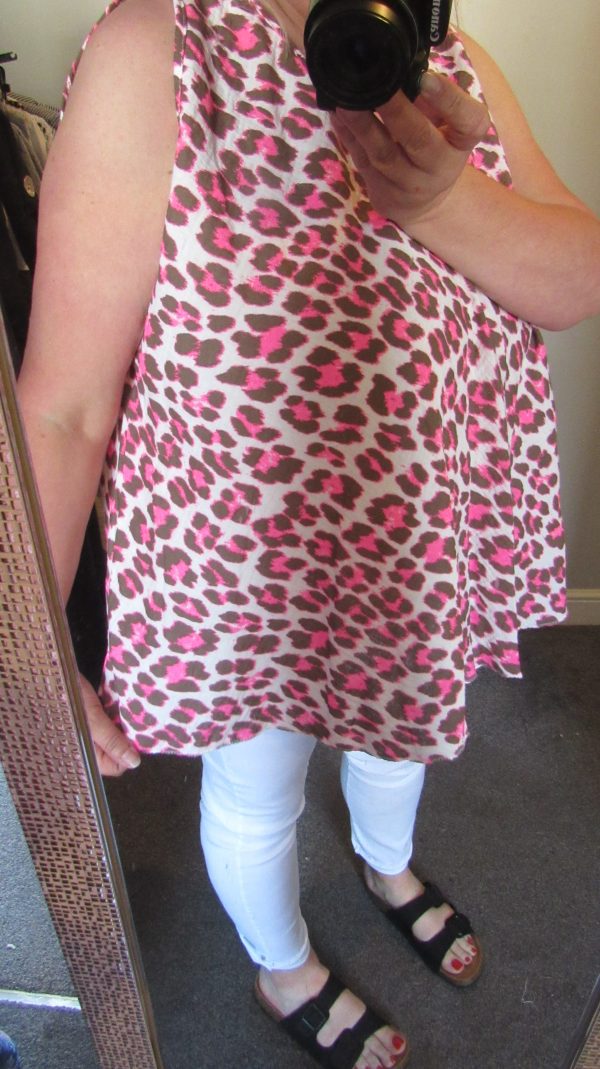 SALE SALE SALE New Ladies Neon Pink Brown Animal Print Sleeveless Swing Top One Size fits sizes 16 18 20 22 NON RETURNABLE - Image 8