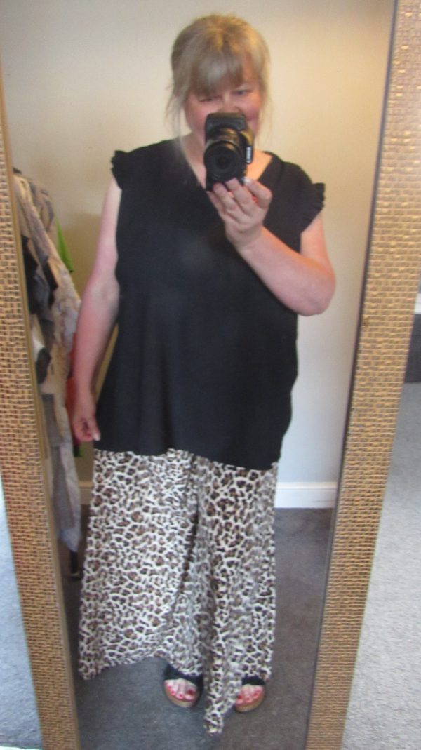 SALE SALE SALE New Ladies Animal Print Brown Palazzo Wide Leg Trousers One size fits sizes 16 18 20 22 NON RETURNABLE - Image 7