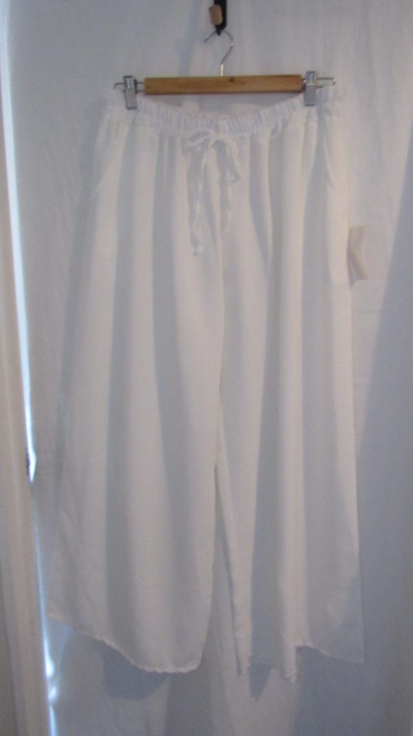 New Ladies White Palazzo Wide Leg Trousers One size fits sizes 18 20 22 24 - Image 2