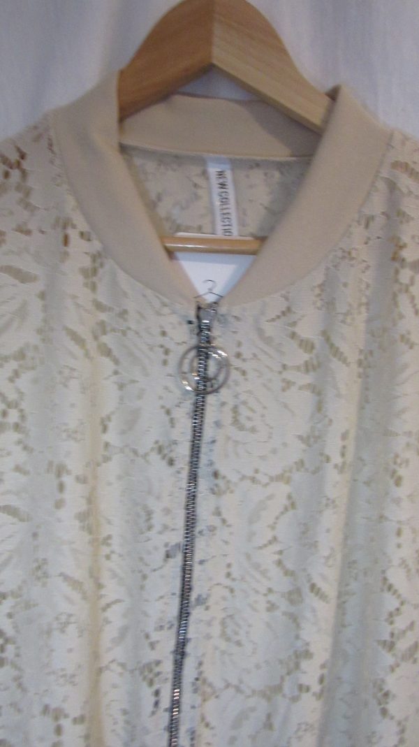New Ladies Beige Lacy Plus Size Bomber Jacket One Size fits sizes 16 18 20 22 - Image 3