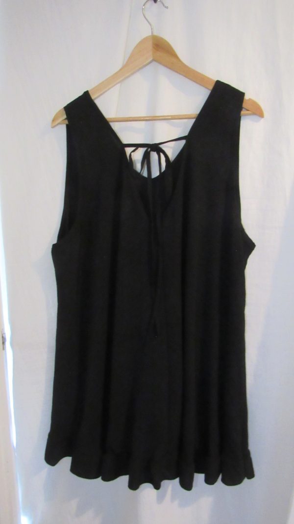 New Ladies Black Frill Bottom V Neck Tie Back Tunic Top One Size fits sizes 18 20 22 24 - Image 5