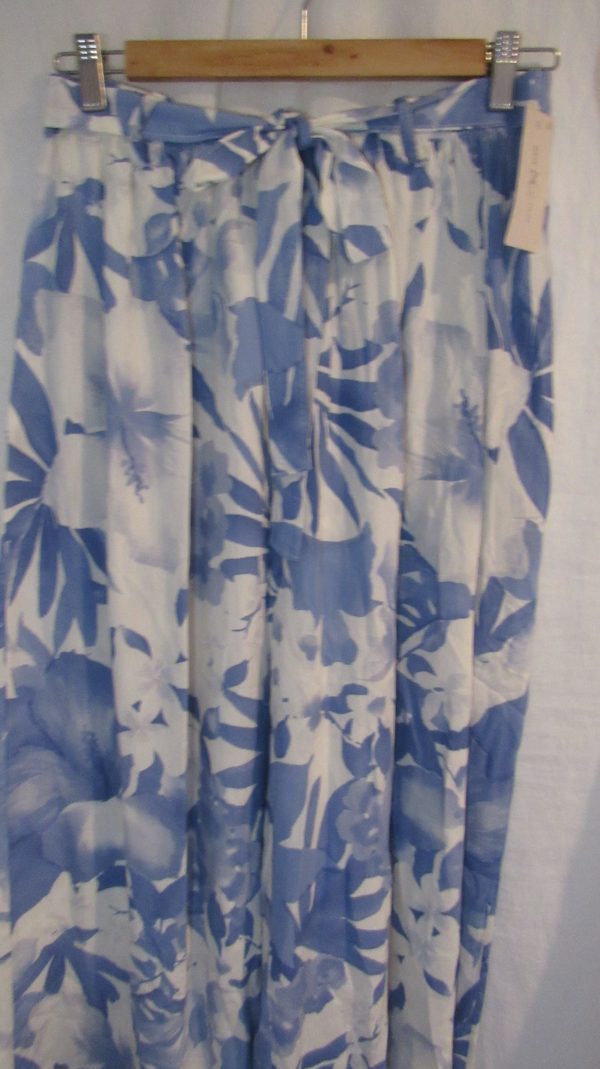 New Ladies Blue Floral Palazzo Wide Leg Trousers One size fits sizes 18 20 22 - Image 3