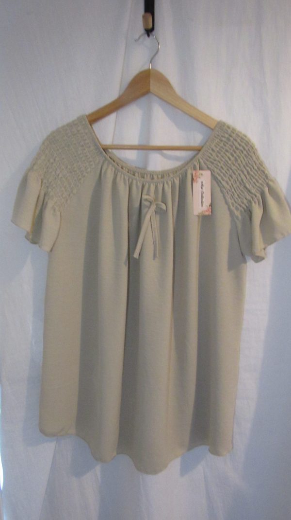 New Ladies Beige Ruffle Sleeve Top One Size fits sizes 16 18 20 22