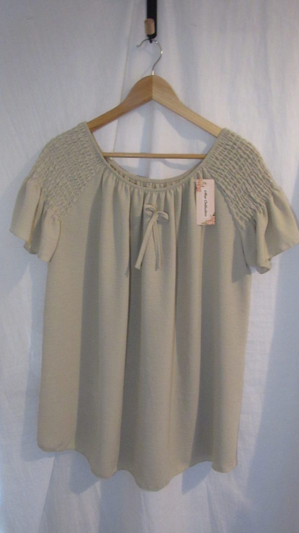 New Ladies Beige Ruffle Sleeve Top One Size fits sizes 16 18 20 22 - Image 2
