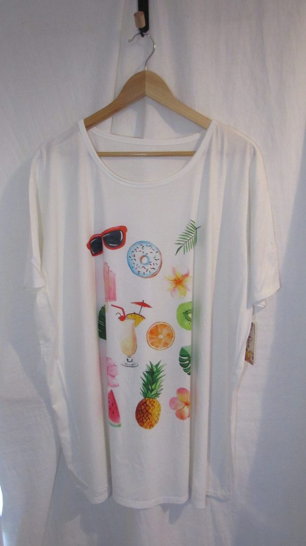 New Ladies White Summer Print T-shirt One Size fits sizes 16 18 20 22 - Image 2