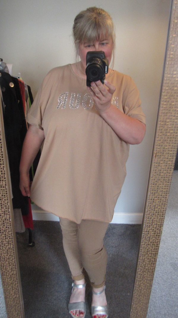 New Ladies Mocha Amour t-shirt One size fits sizes 18 20 22 - Image 5
