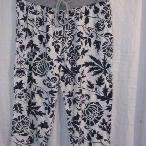 NEW Ladies Womens Dark Blue Floral with White Joggers Trousers One Size fits sizes 16 18 20 Size 2