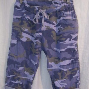 NEW Ladies Purple Camo Magic Shorts Plus Size One Size Fits sizes 12 14 16 18 Size 1