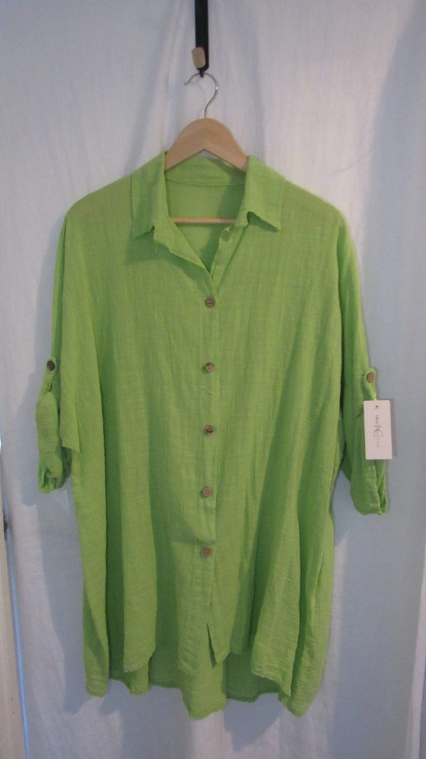 New Ladies Green Button Up Shirt One Size fits sizes 18 20 22