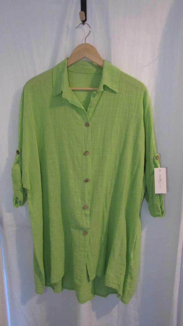 New Ladies Green Button Up Shirt One Size fits sizes 18 20 22 - Image 2