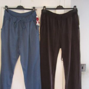 Bundle of ladies Joggers 1 x Brown and 1 x Blue for only £20 Size 2 Fits size 18 20 22