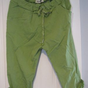 NEW Ladies Lime Magic Shorts One Size Fits sizes 12 14 16 18 Size 1