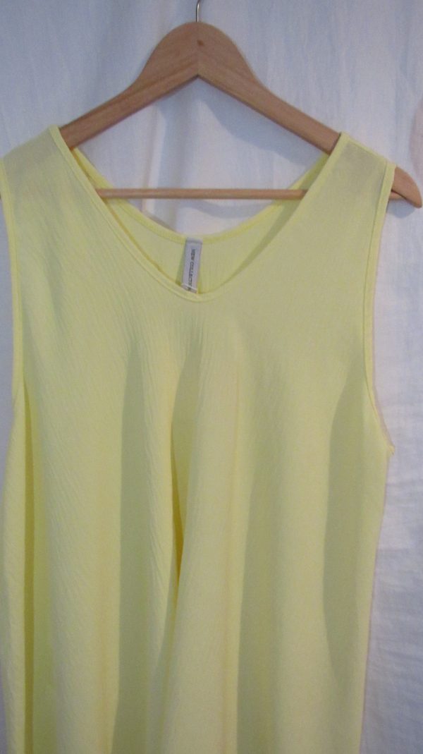 New Ladies Lemon Sleeveless Swing Top Plus Size One Size fits 18 20 22 24 - Image 3