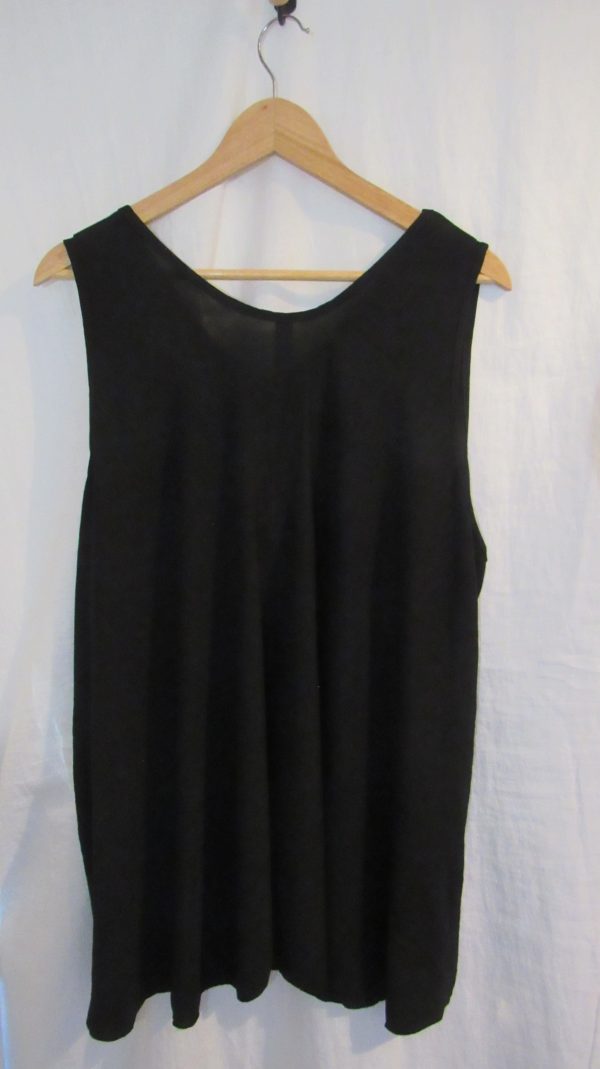 New Ladies Black Sleeveless Swing Top Plus Size One Size fits 18 20 22 24 - Image 5