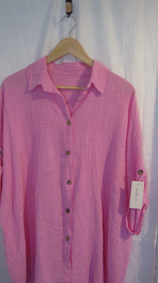 New Ladies Pale Pink Button Up Shirt One Size fits sizes 18 20 22 - Image 3
