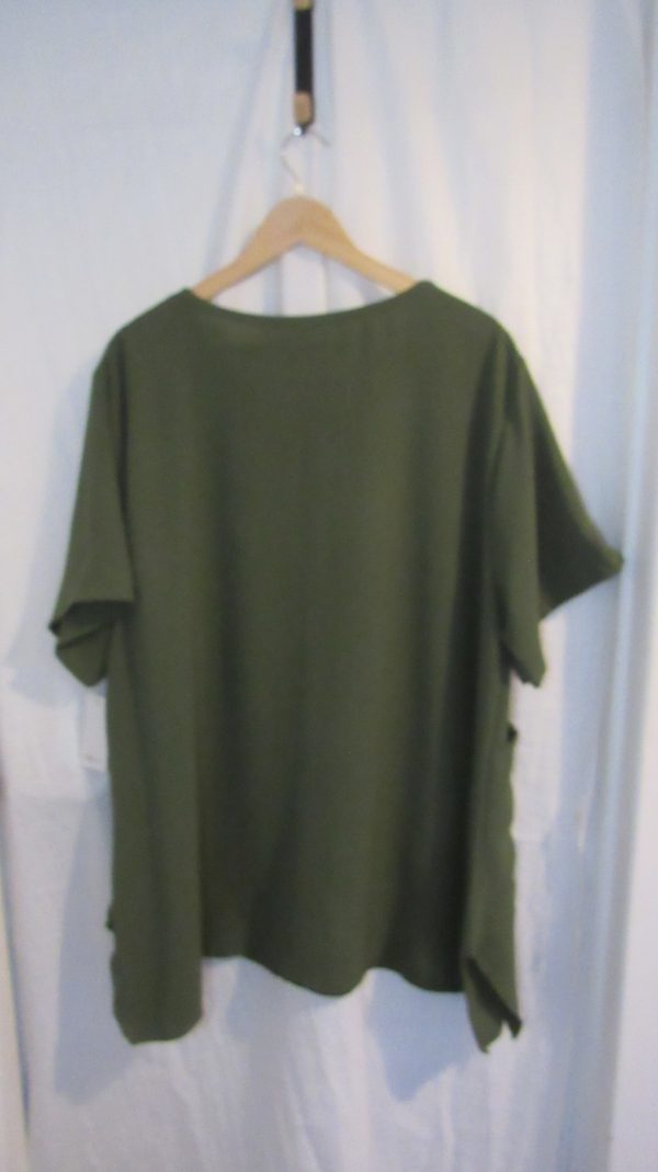 New Ladies Khaki Pocket Fake Button Tunic Top One Size fits sizes 18 20 22 - Image 4