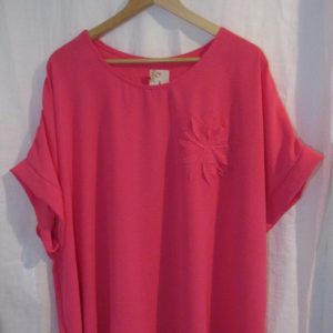 New Ladies Cerise Pink Flower Tunic Top One Size fits sizes 18 20 22 NO DIAMONTE NON RETURNABLE