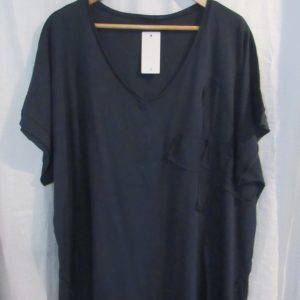 New Ladies Navy Blue Flower T-shirt One Size fits sizes 18 20 22