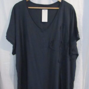 New Ladies Navy Blue Flower T-shirt One Size fits sizes 18 20 22