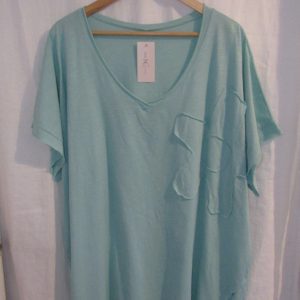 New Ladies Mint Green Flower T-shirt One Size fits sizes 18 20 22