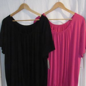 Bundle deal 1 x Cerise and 1 x Black T-shirt One Size fits sizes 18 20 22