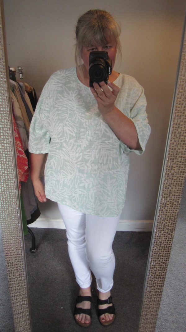 DEAL OF THE DAY New Ladies Mint Floral Cotton Top One Size fits sizes 18 20 22 SALE SALE SALE - Image 7
