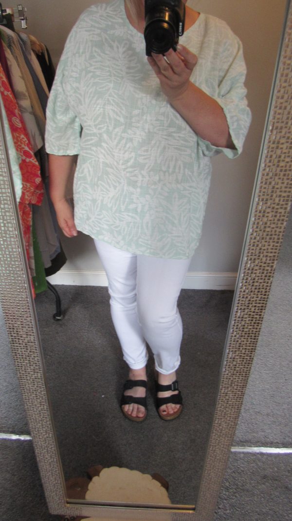 DEAL OF THE DAY New Ladies Mint Floral Cotton Top One Size fits sizes 18 20 22 SALE SALE SALE - Image 8