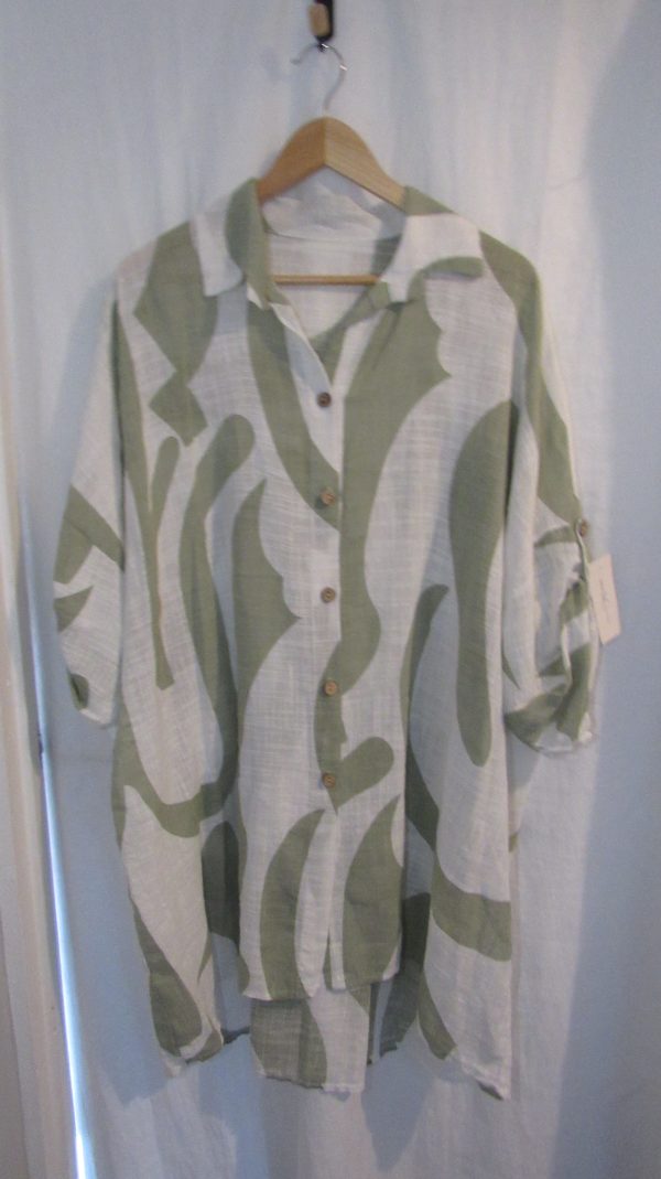 New Ladies Sage White Swirl Button Up Cheesecloth Shirt One Size fits sizes 18 20 22